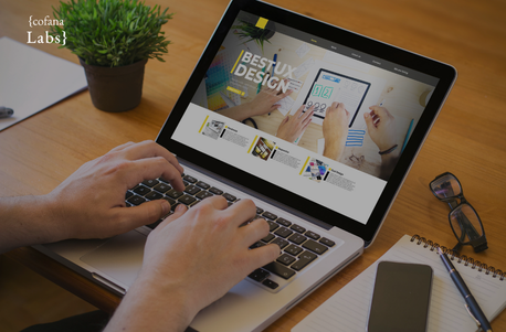 Diseño web moderno mostrando tendencias digitales y experiencia de usuario en 2026